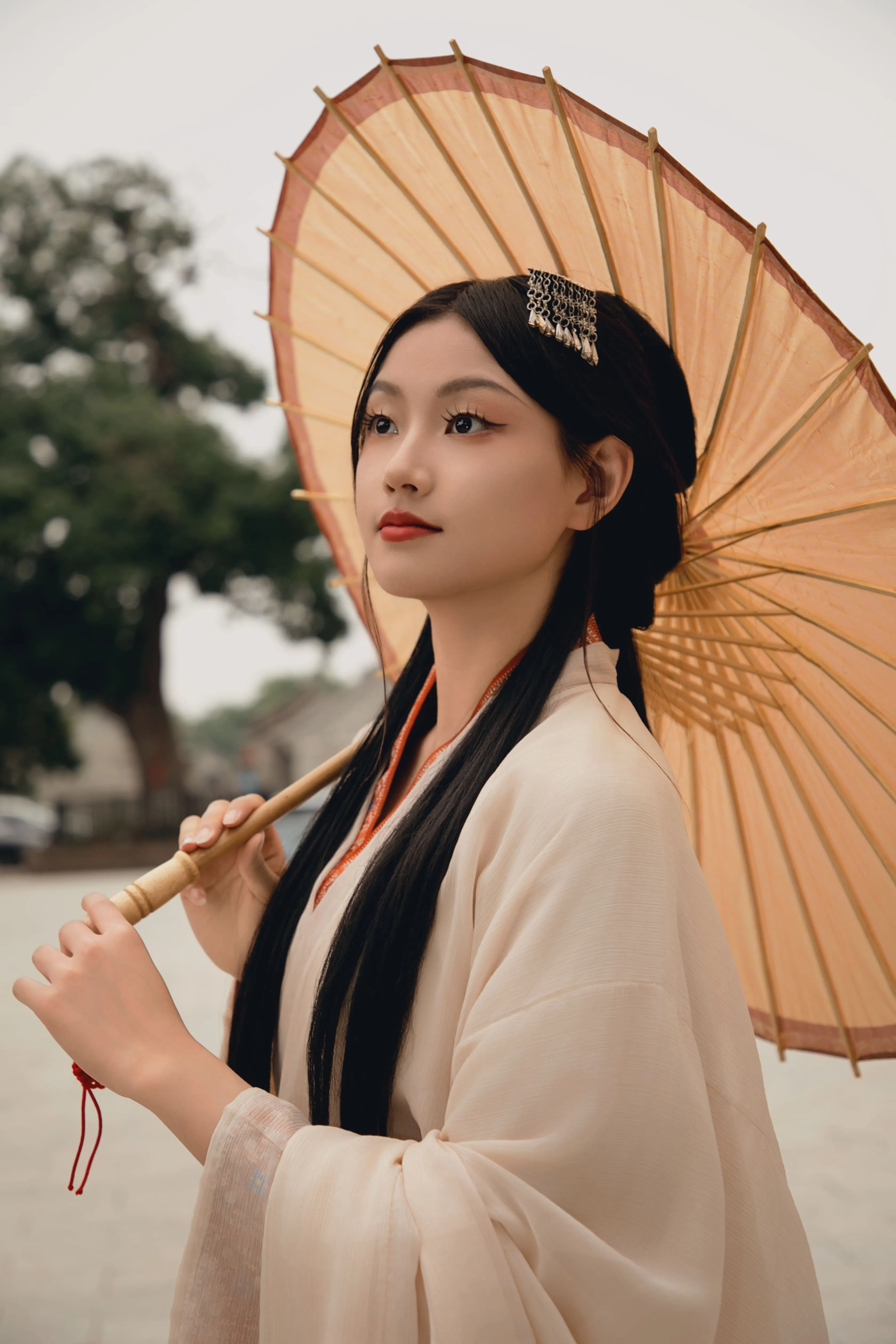 撑伞候归人
